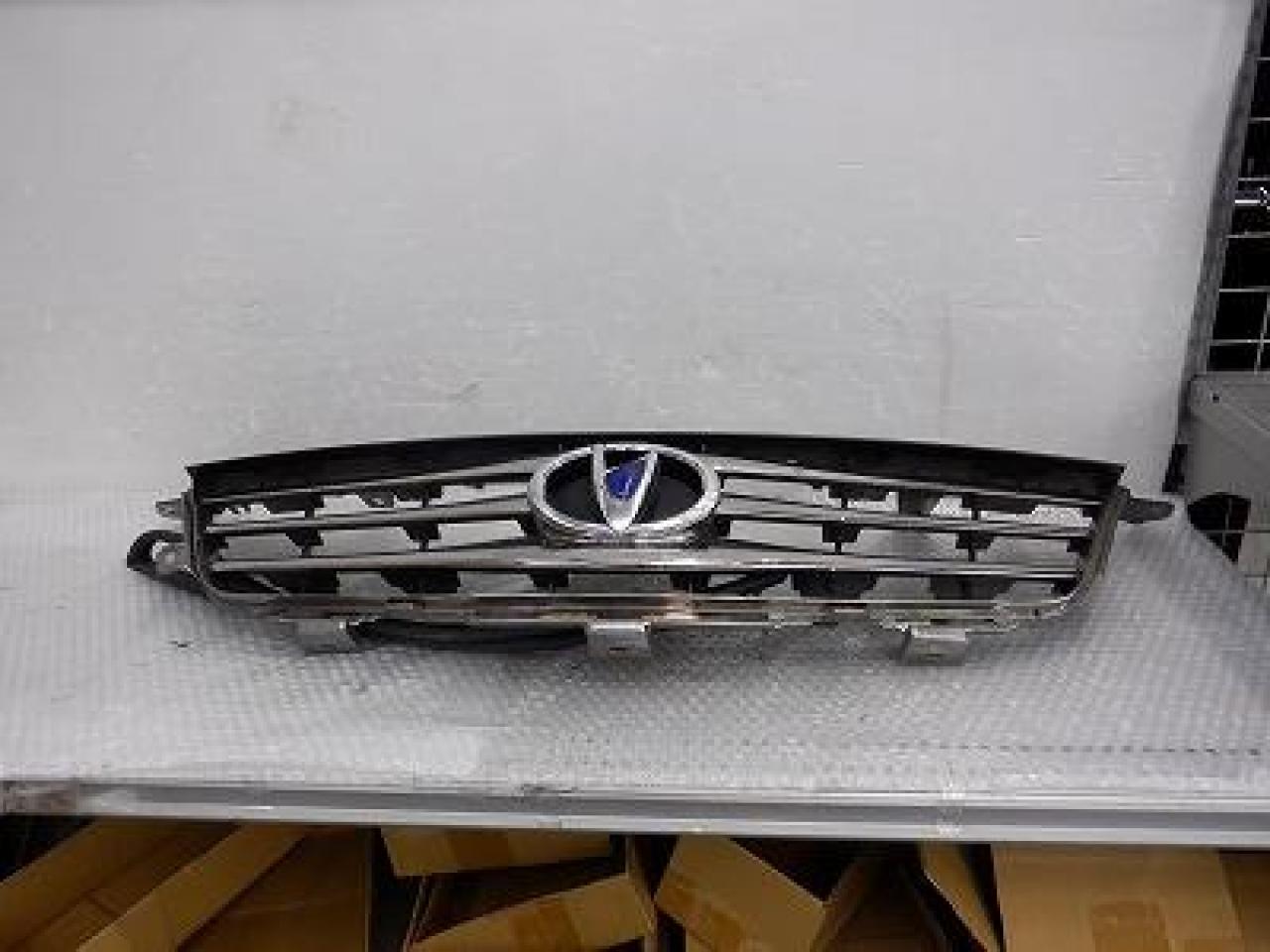 トヨタ純正(TOYOTA) 純正フロントグリル(53101-12A60) | カー用品 ボディパーツ グリルを通販で購入する | 中古カー ...