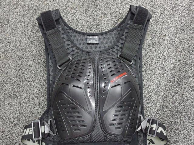 SK-688 スプリームボディプロテクター Ladiesサイズ