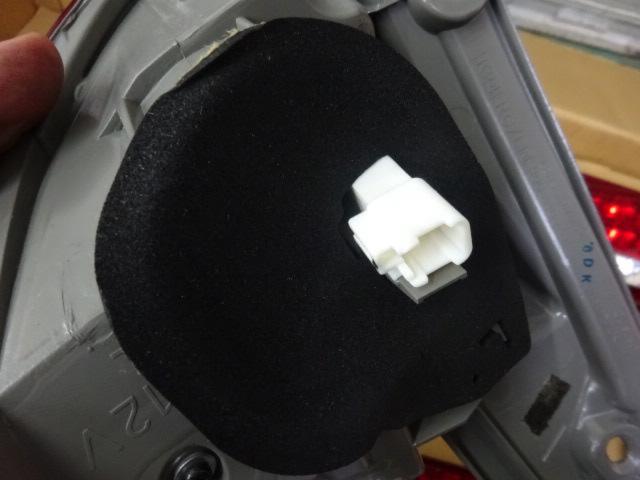 トヨタ 50系エスティマ前期純正テール