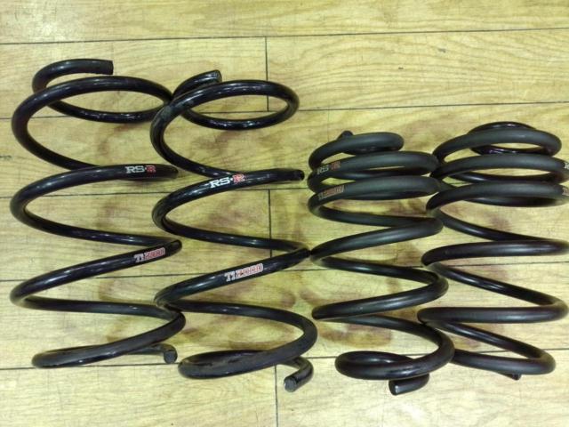 RS-R C25/C26/C27/セレナ TI2000 ダウンサス | やや傷や汚れあり 