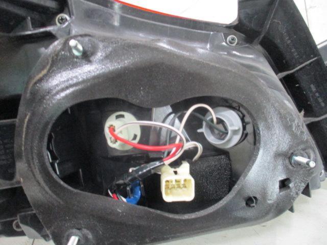 スバル純正(SUBARU) WRX STi/WRX S4 純正 テールレンズ