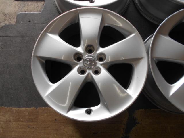 トヨタ純正 30 プリウス Sツーリング アルミホイール