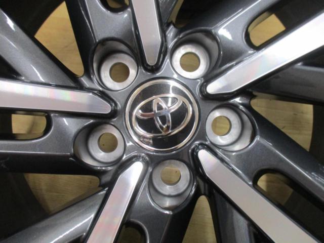 TOYOTA(トヨタ) カローラクロス Zグレード 純正 + MICHELIN(ミシュラン 