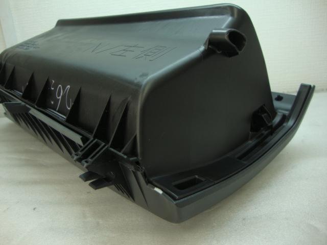 トヨタ 200系ハイエース純正グローブボックス 品番:55550-26010-B0 