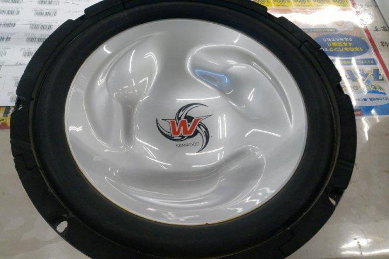 ★さらに値下げしました★KENWOOD(ケンウッド) KFCW3005 カー用品 スピーカー サブウーハースピーカーを通販で購入する