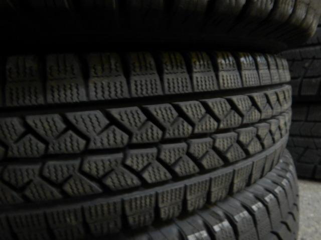 RX2212-1020 BRIDGESTONE BLIZZAK VL1