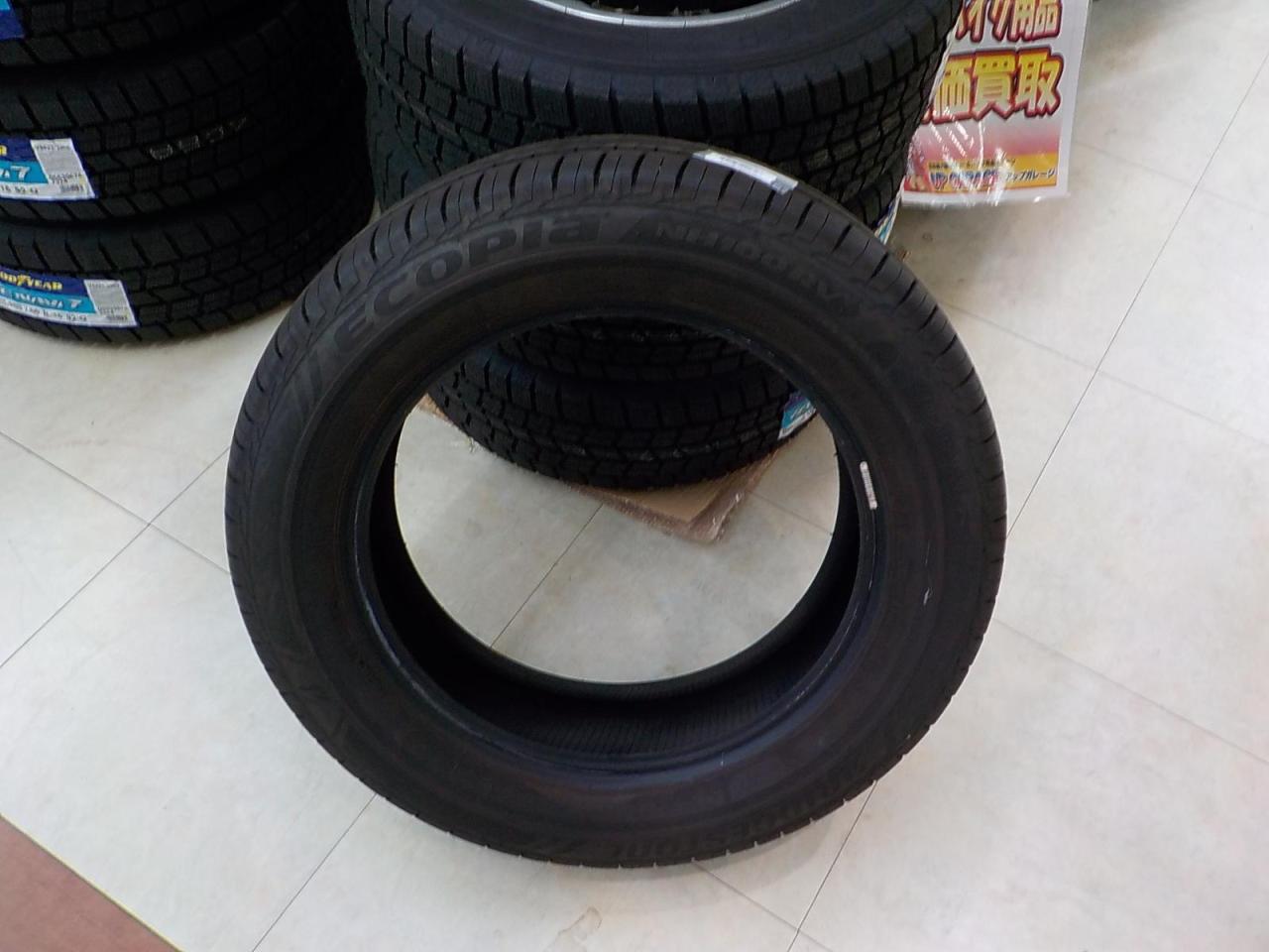 BRIDGESTONE ECOPIA NH100RV ※1本のみ 1階倉庫 | カー用品 タイヤ 17インチタイヤを通販で購入する | 中古 ...