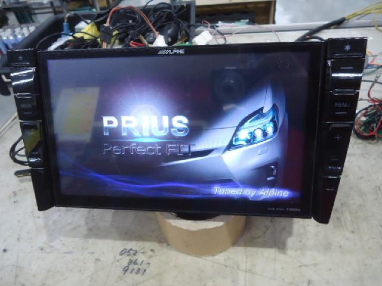 ALPINE EX009V-PR 30プリウス専用9インチナビ 地デジ/DVD/CD/SD/USB 