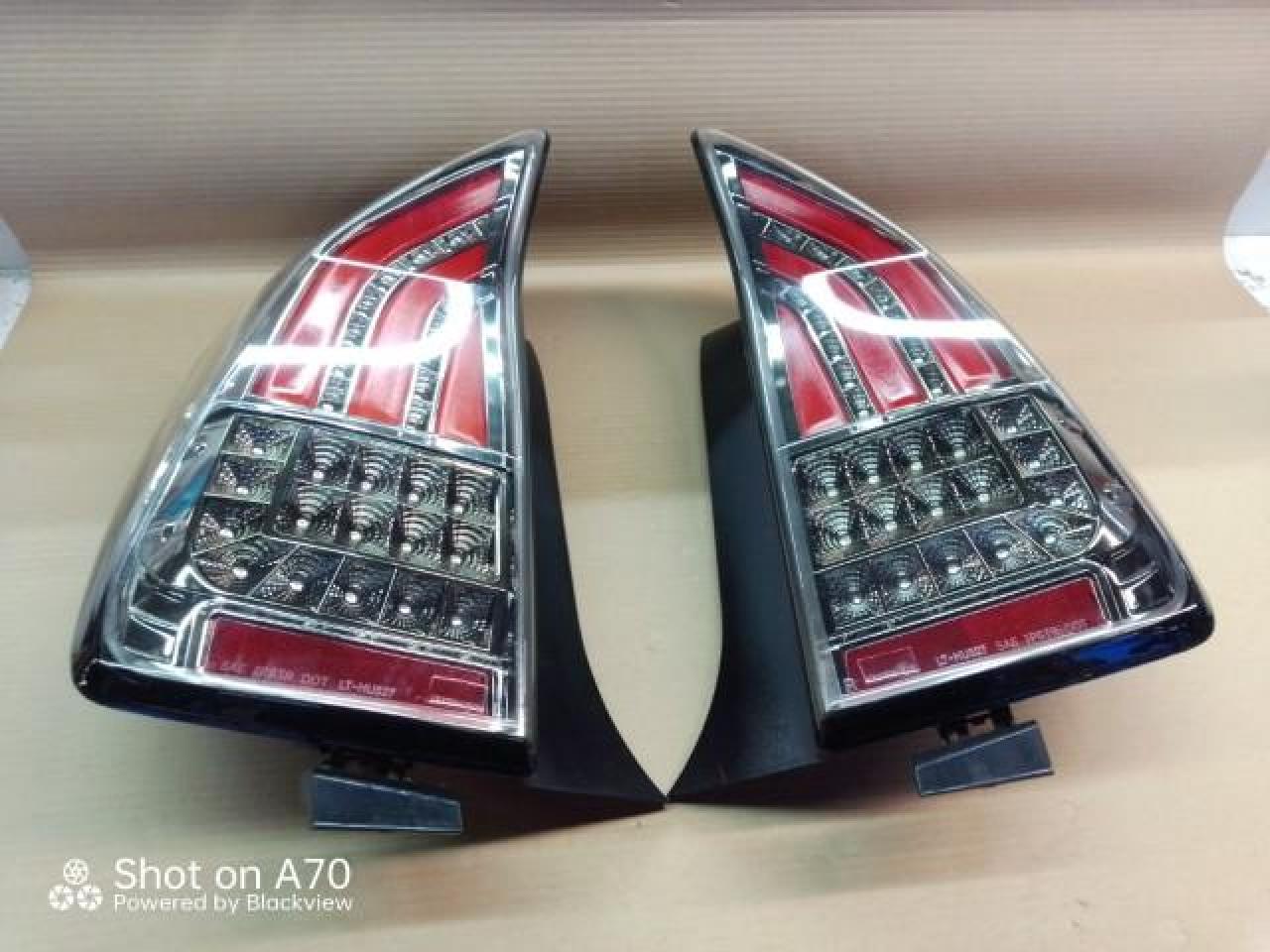 【値下げしました!!】CRYSTALEYE プリウス(ZVW30) LEDテールレンズ | 中古品 | アップガレージ 宇都宮店 | カー用品 ...