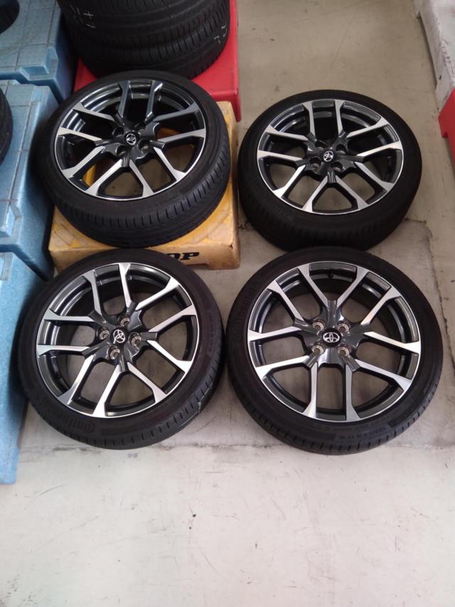 トヨタ アクアGR SPORT純正ホイール + Continental ContiSportContact 