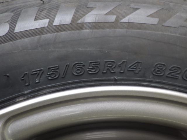 YOKOHAMA(ヨコハマ)  LAYCEA 02  + BRIDGESTONE(ブリヂストン) BRIDGESTONE BLIZZAK VRX3