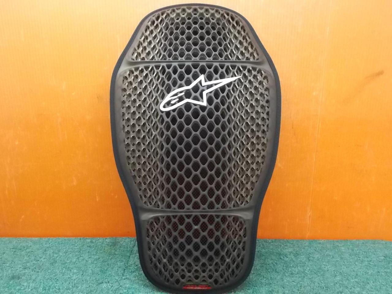 サイズ:L Alpinestars(アルパインスター) NUCLEON KR-CELLi PROTECTOR/ ジャケット背中用 | 中古品 ...