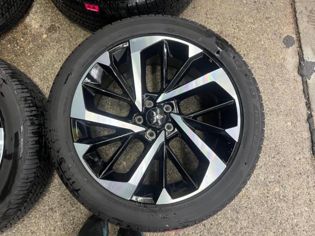 三菱(MITSUBISHI) GNOW アウトランダーPHEV 純正ホイール + 