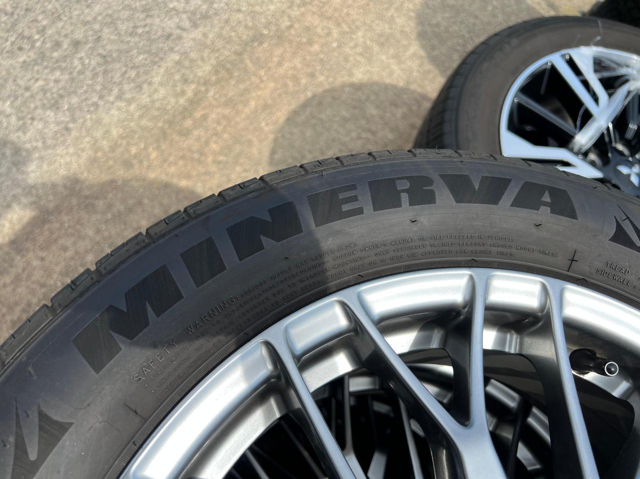 MINERVA RADIAL F209 タイヤのみ2本 | カー用品 タイヤ 16インチタイヤを通販で購入する | 中古カー＆バイク用品の販売 ...
