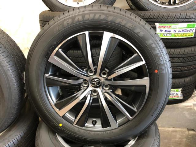 トヨタ純正(TOYOTA) ハリアー 80系 Gグレード 純正ホイール + DUNLOP 
