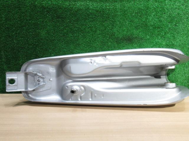 【美品】 純正ガソリンタンク ドリーム50R HRC