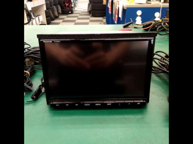 スズキ(SUZUKI)純正 8インチAV一体型メモリーナビ (Panasonic CN-RZ876 
