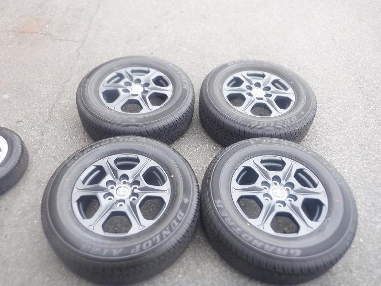 トヨタ純正(TOYOTA) ランドクルーザー 300系 GR 純正ホイール + DUNLOP 