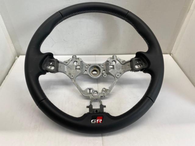 トヨタ ZN6 86 ZN6後期 GRスポーツ純正ステアリング 品番:GS120-07010 