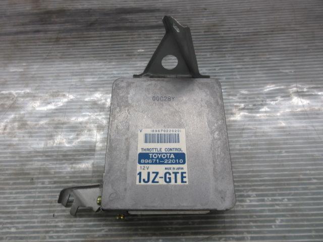 トヨタ スロットルコントローラー 1JZ-GTE 89671-22010