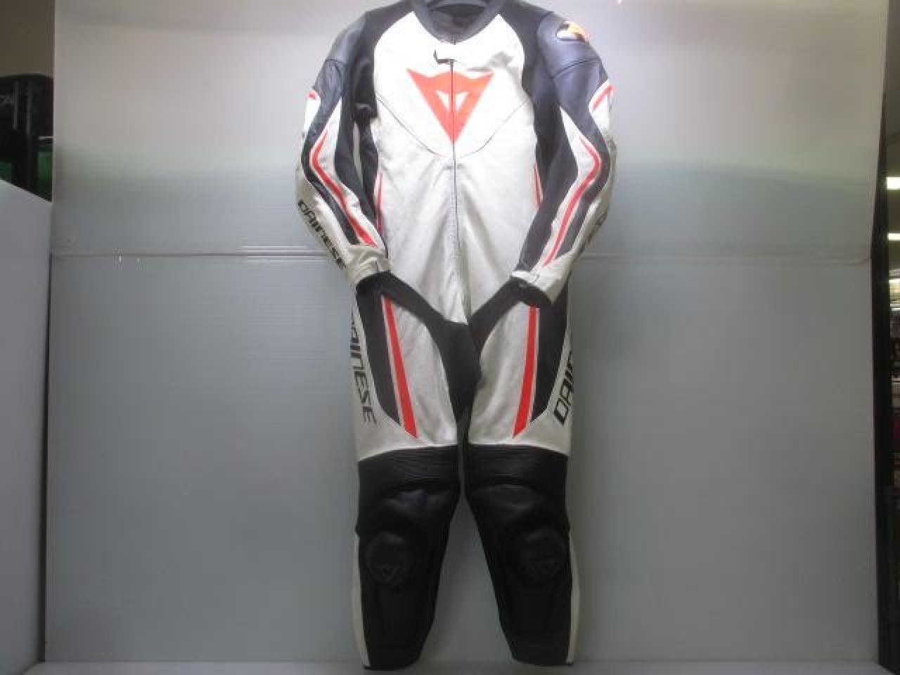 ダイネーゼ レーシングスーツ Dainese かさま サイズ52 ツーピース