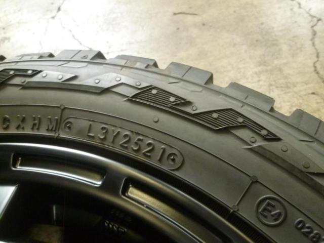 RIVAI OFFROAD Plastic Bomb  + TOYO(トーヨー) R/T OPEN COUNTRY 4本セット
