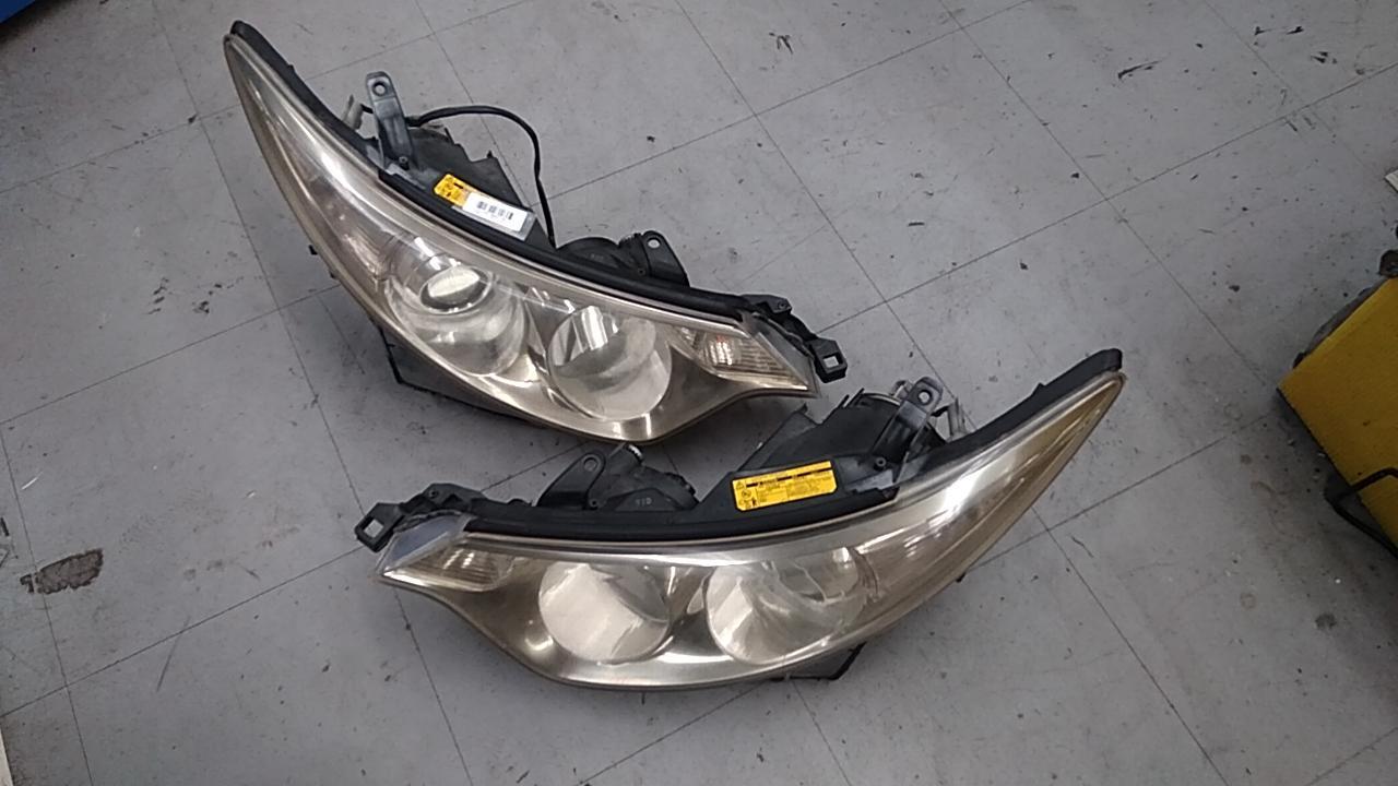 GP美品】純正品 トヨタ エスティマ ACR50 ヘッドランプ 右 81145-28C72  