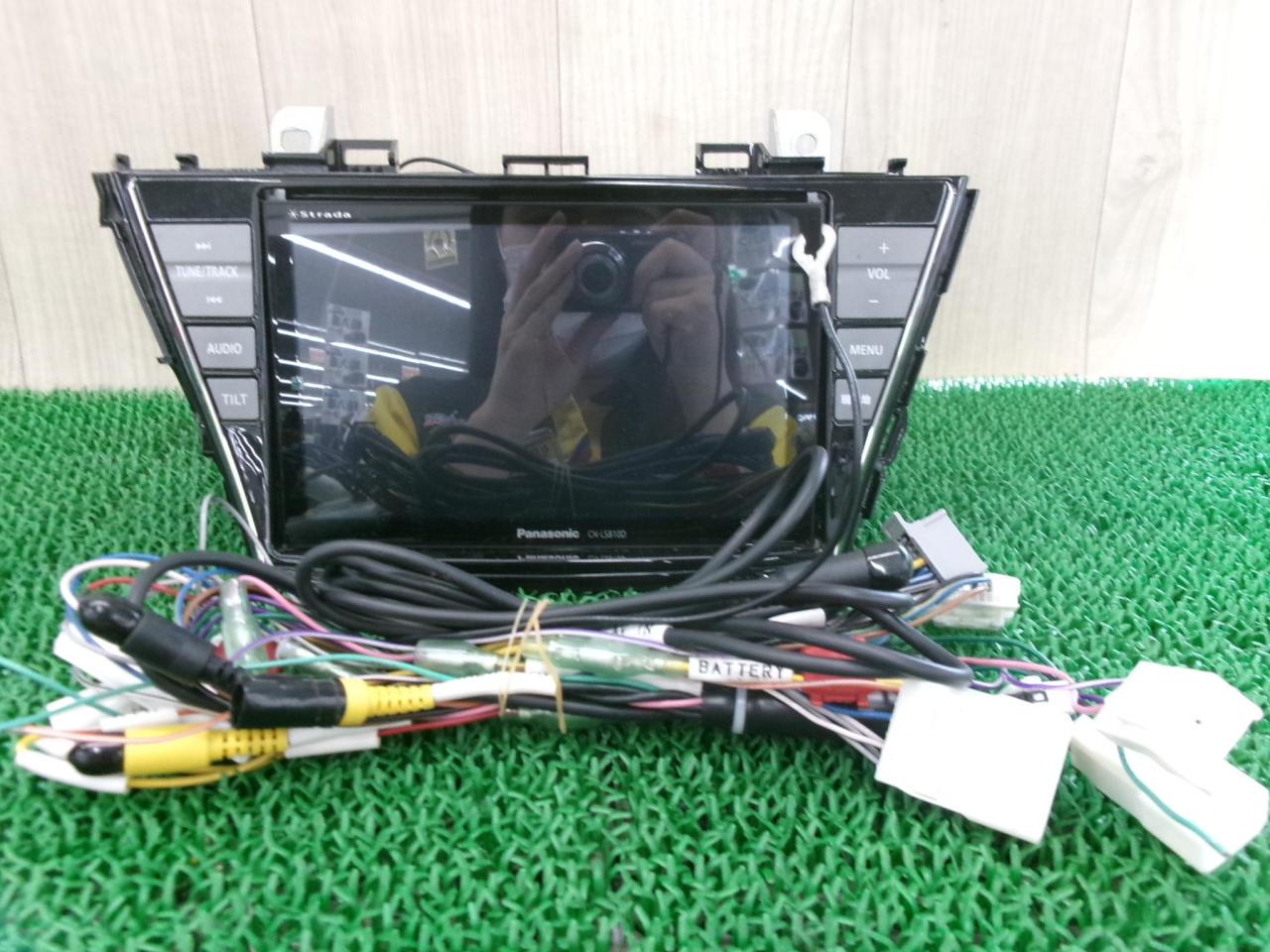 Panasonic(パナソニック) CN-LS810D Strada プリウスα専用フルセグ内蔵 