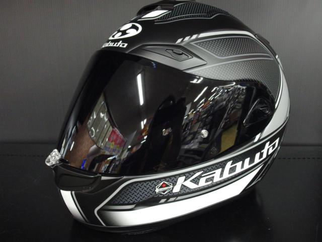 forte motorcycle helmets Torc Newport Matte Black A clear view and protection against the sun’s damaging UV rays is also provided by the CWR TORC Black Flag Retro 3/4