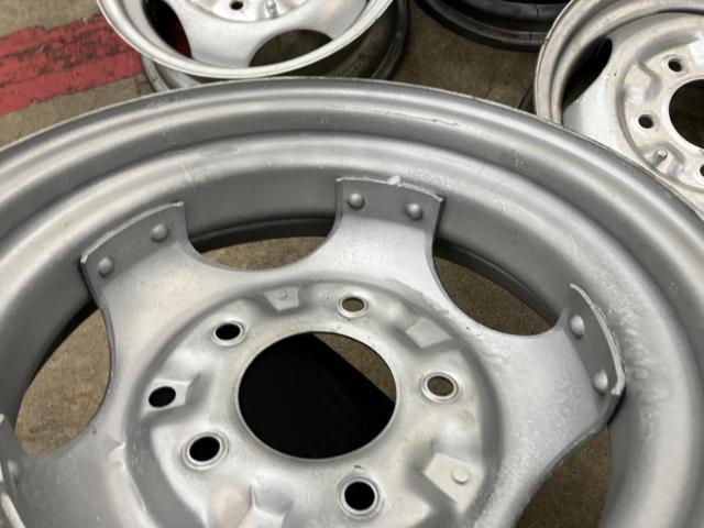 ホンダS800用純正ホイル4本の出品です