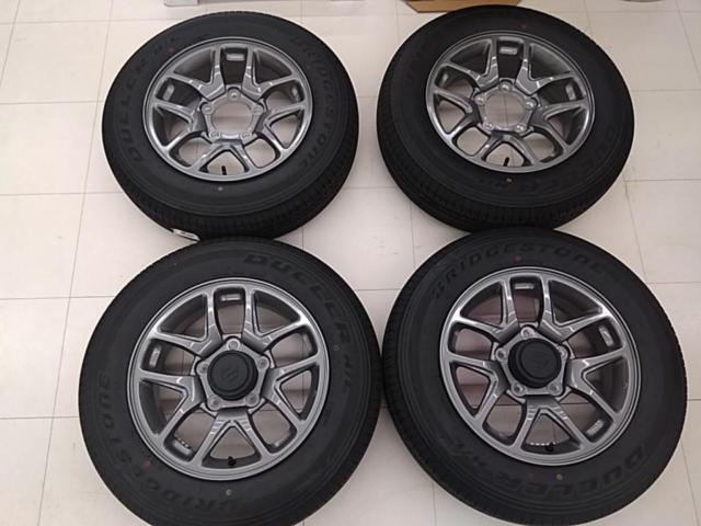 ☆新車外し!☆SUZUKI JB64W ジムニー XCグレード 純正ホイール +  