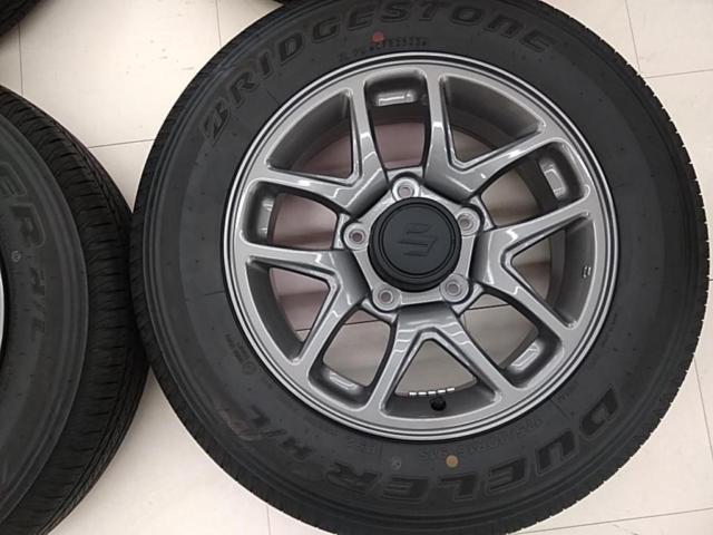 ☆新車外し!☆SUZUKI JB64W ジムニー XCグレード 純正ホイール + 