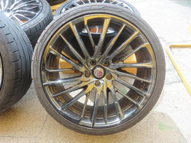 (店内)RAYS(レイズ) VERSUS(ベルサス) STRATAGIA DIAVOLA  + NITTO(ニットー) NITTO NT555 G2