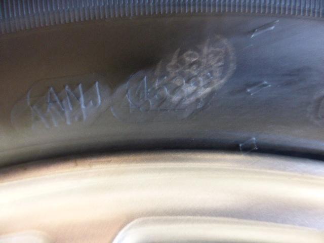 BRIDGESTONE(ブリヂストン) ECO FORME(エコフォルム) SE-12 (15SPOKE)  + KENDA(ケンダ) ICETEC NEO(アイステック ネオ) KR36 95