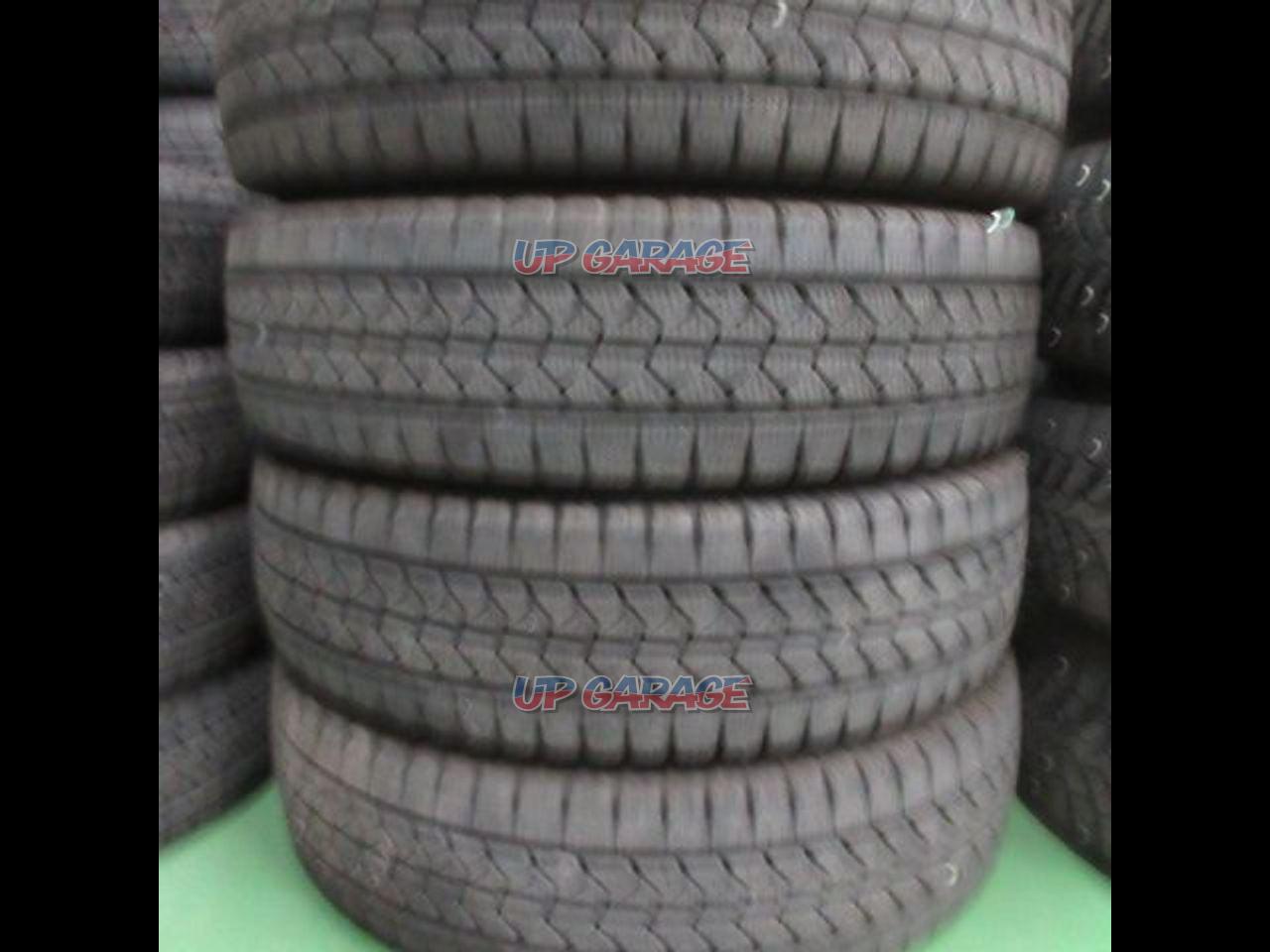 240920-01 BRIDGESTONE BLIZZAKスタッド+Lehrme