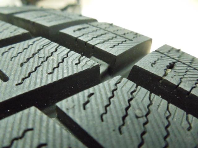 値下げしました!日産純正 ノート純正ホイール+YOKOHAMA ice GUARD IG60 