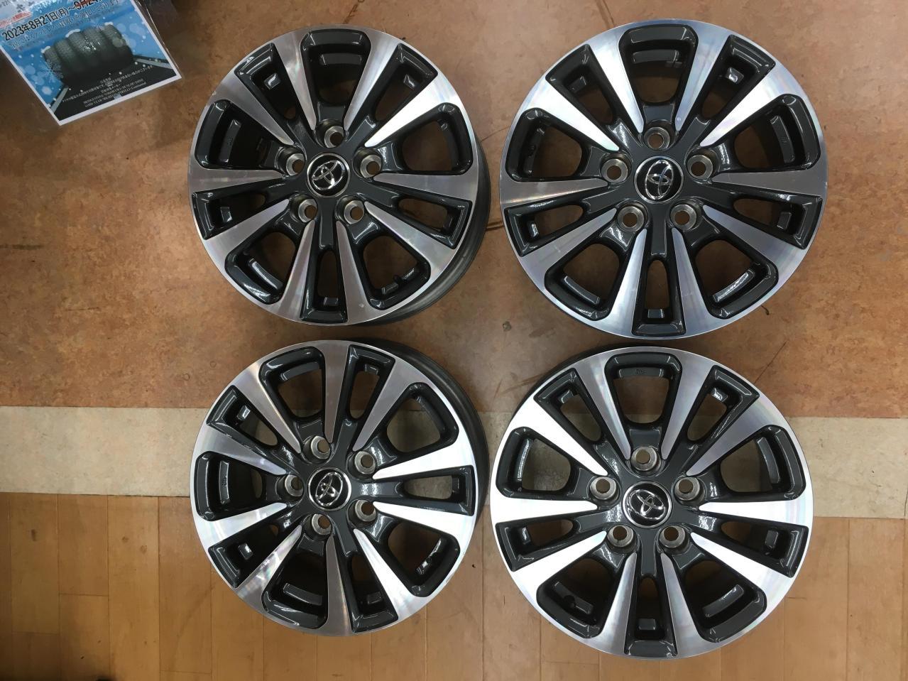 トヨタ 80 エスクァイア後期 純正 15in 6J +50 PCD114.3 ホイール 