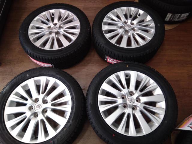 TOYOTA 20系アルファードヴェルファイア純正ホイール + GRIPMAX GRIP 
