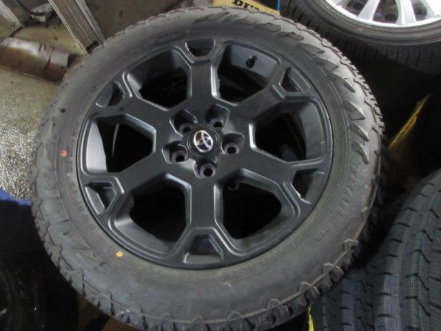 TOYOTA RAV4オフロードパッケージ純正ホイール + FALKEN WILDPEAK A 