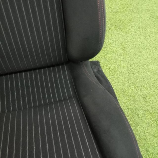 値下げしました!!】スズキ純正(SUZUKI)アルトワークス HA36S RECARO製 