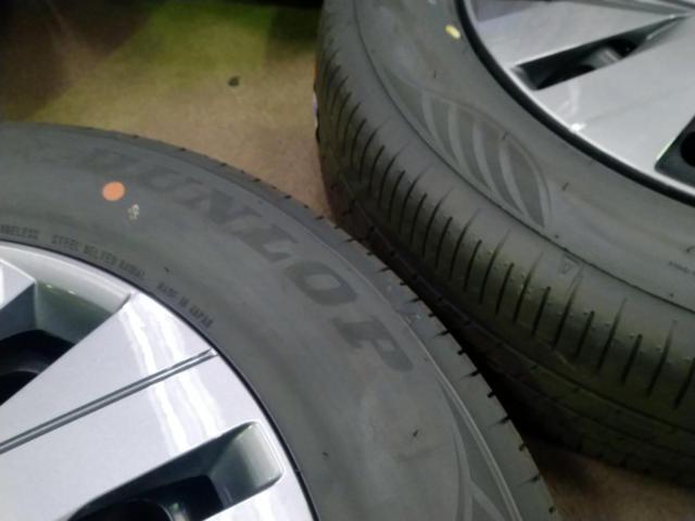 NISSAN セレナ/C28純正スチールホイール+DUNLOP ENASAVE EC350+ 