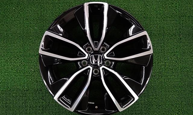 HONDA(ホンダ) RV5 ヴェゼルe:HEV Zグレード純正ホイール | やや傷や 