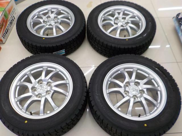 ☆プライスダウン☆トヨタ純正(TOYOTA) プリウスα 純正ホイール + 