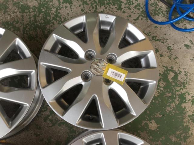 スズキ純正】 SUZUKI ワゴンRスティングレー/MH23S純正ホイール | 中古 
