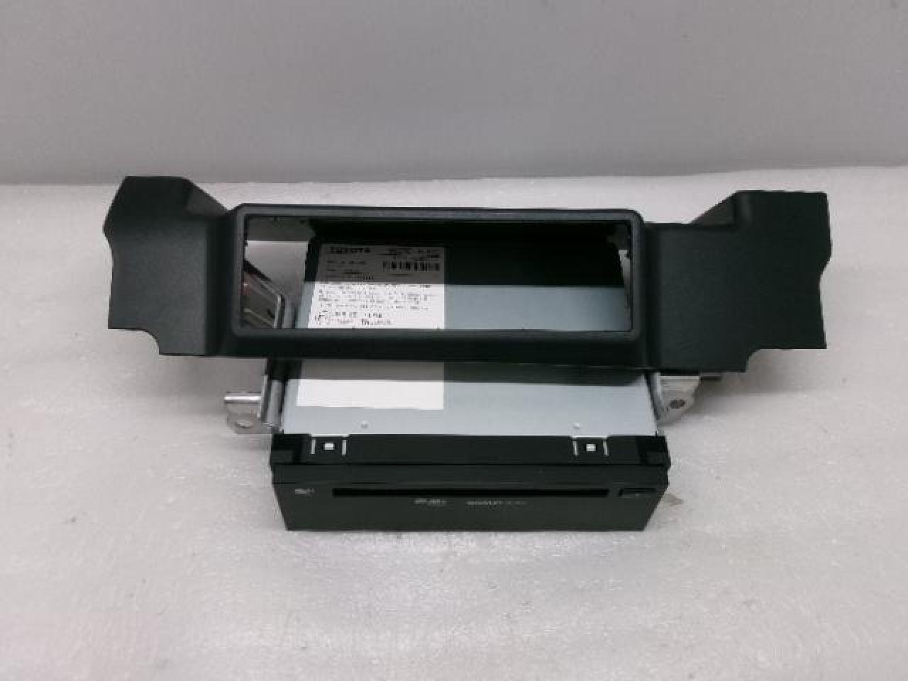 ☆値下げしました!!☆トヨタ純正オプション ディスプレイオーディオ用 
