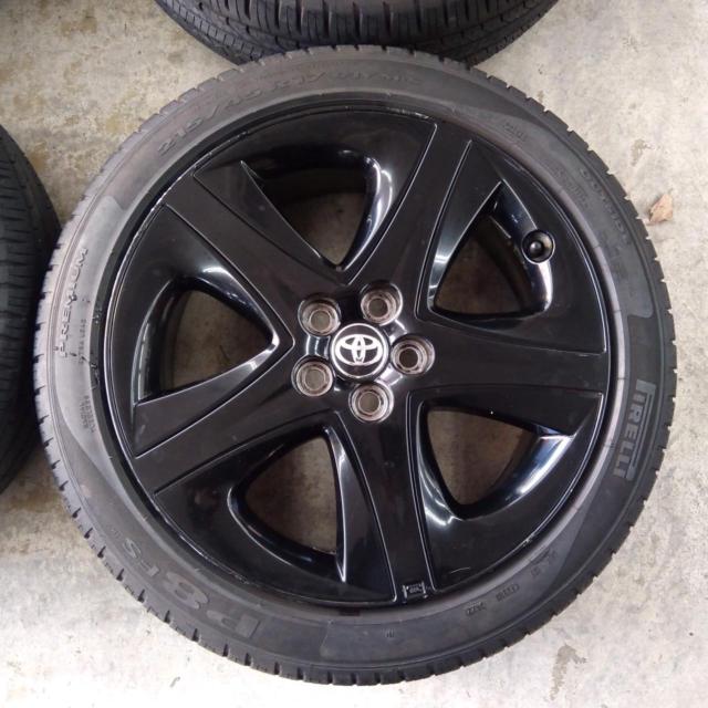TOYOTA純正 50プリウス ツーリングブラックエディション+PIRELLI P8FS 
