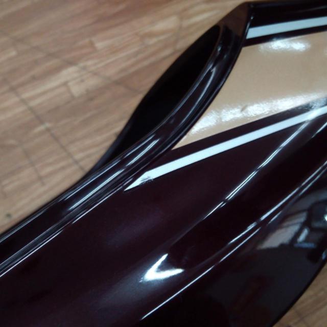 KAWASAKI ゼファーχ 純正テールカウル | やや傷や汚れあり | アップ 