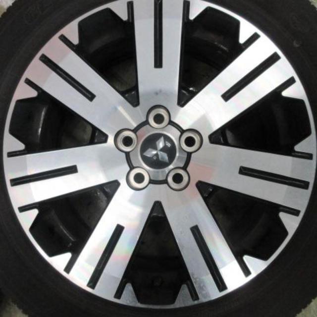 三菱 デリカD:5 後期純正ホイール + YOKOHAMA GEOLANDAR SUV G055 
