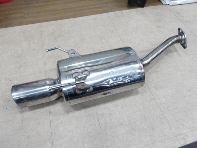 GD3フィット マフラー 引き取り限定！ （フィット GD3のマフラー交換 