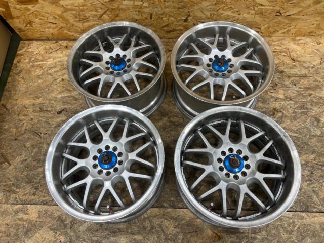 後日センターキャップ外す CRIMSON(クリムソン) RACING SPARCO  